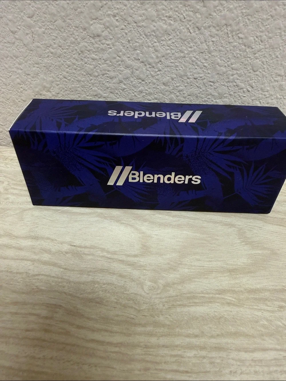 Blenders nwt smoke